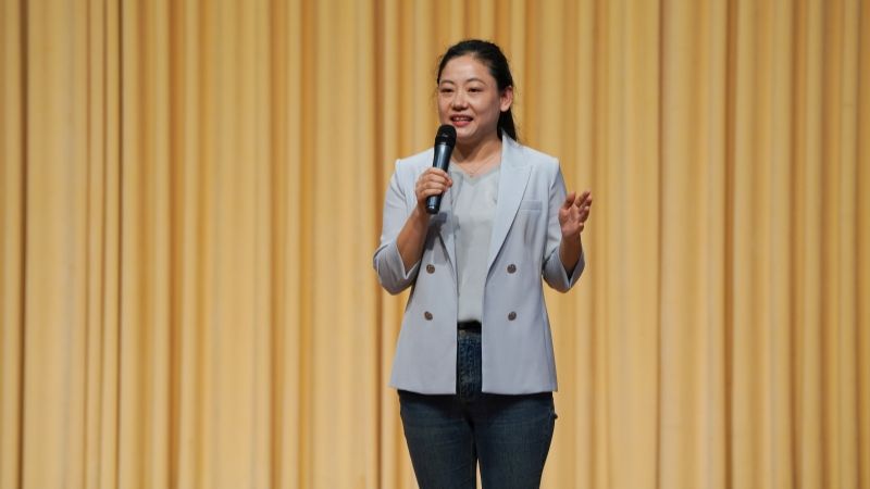 7 江西廣播電視臺記者趙洪潭_副本.jpg