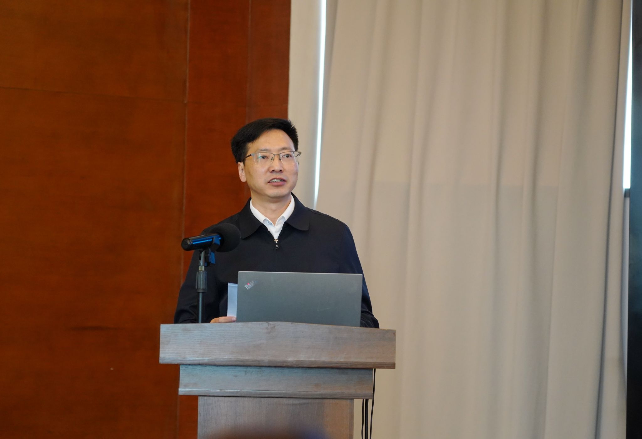 市教委領導 (3).JPG