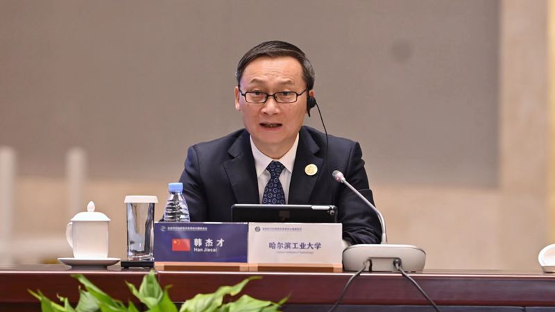 12韓杰才_副本.jpg